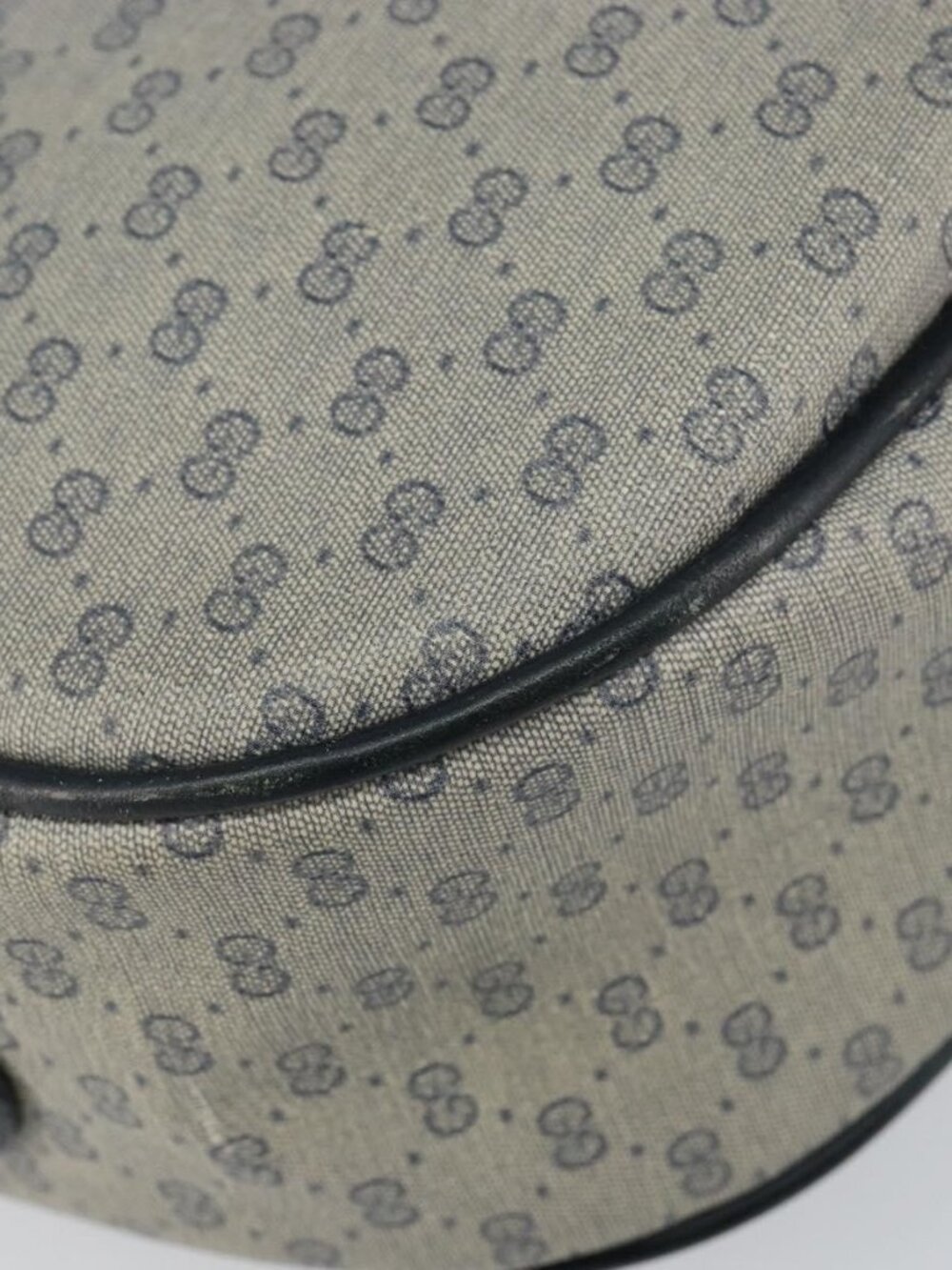 Authentic GUCCI Micro GG Supreme Shoulder Bag PVC Navy Gold 001 115 0918 - Picture 8 of 16